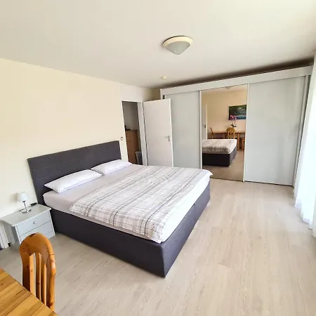 Nr 3 In Unterturkheim Stuttgart