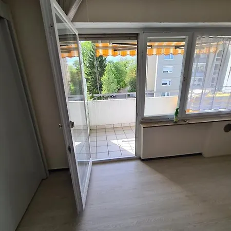 Nr 3 In Untertuerkheim シュトゥットガルト